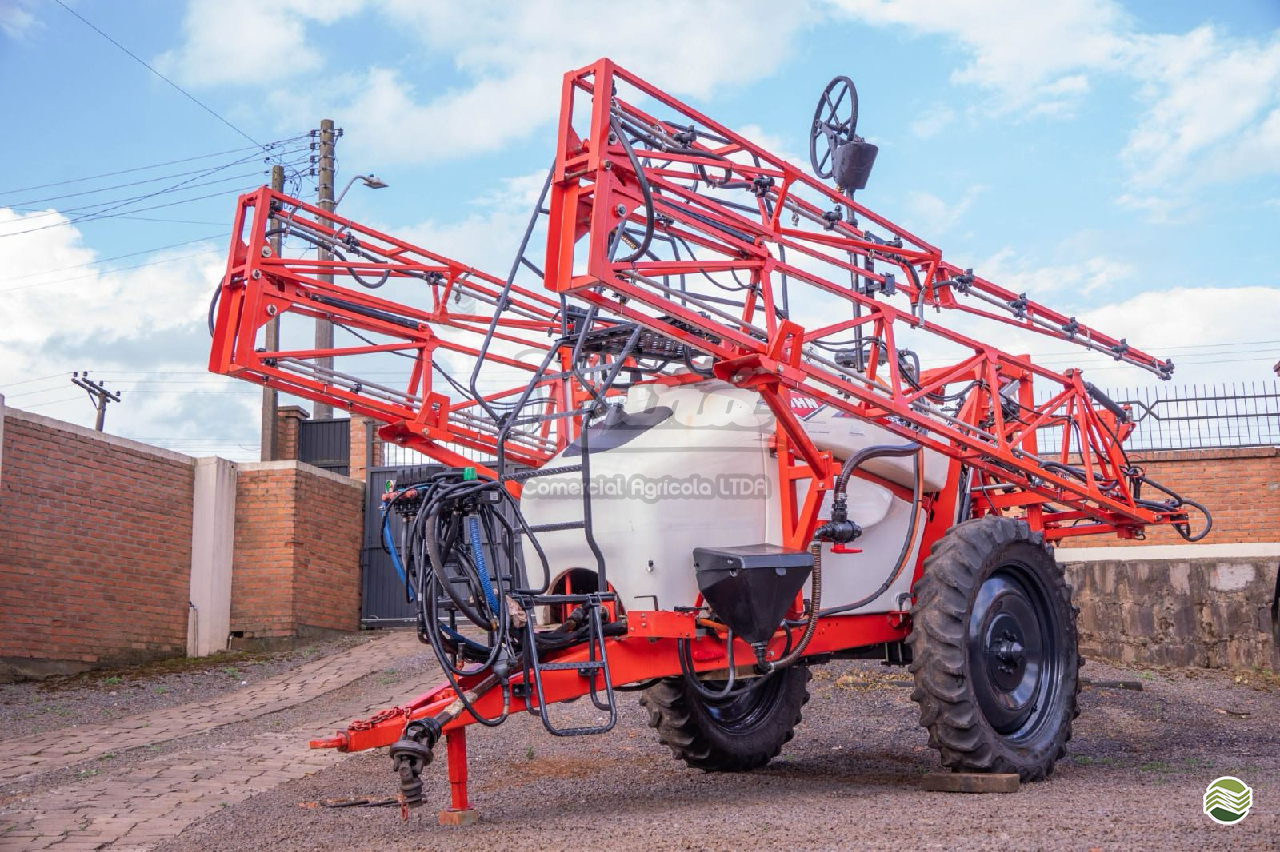PULVERIZADOR KUHN RANGER 3000 Xará Agrícola - Kuhn VACARIA RIO GRANDE DO SUL RS